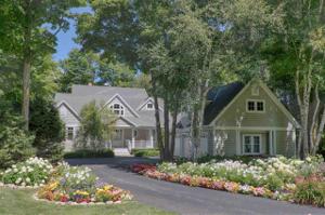 5544 Coastal Woods Court