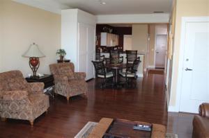 4200 Main Street, Unit 8 Unit 8