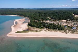 8951 Sturgeon Bay Drive