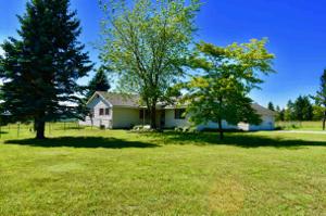 8686 Lakeview Road