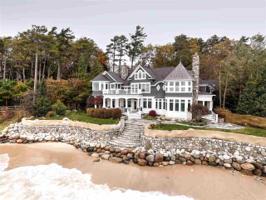 727 Dellwood Lane