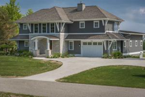 7840 Bay Skies Court