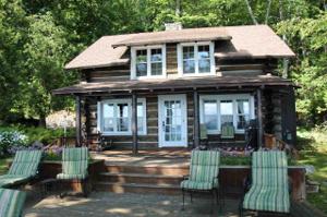 5529 Pine Trail