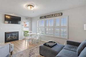 420 N Lake Street Unit 1