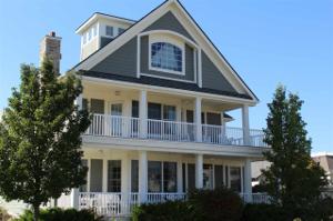 740 E Beach St.