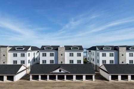 631 Lakeview Drive Unit Unit 2