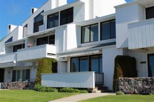 526 E Bay Unit 12