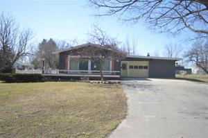1023 Charlevoix