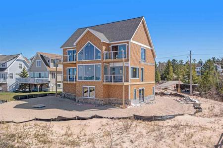 8503 Sturgeon Bay Drive