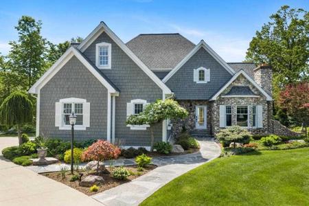 3575 & 3555 Traverse Heights