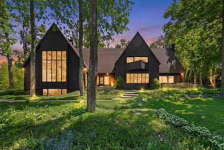 1425 Bay View Heights Drive