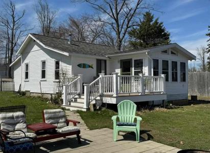 6398 Paradise Trail