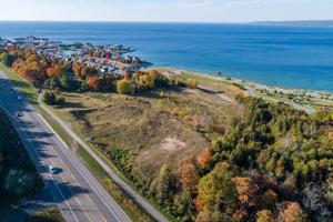 3154 Charlevoix