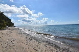 11507 Lakeshore