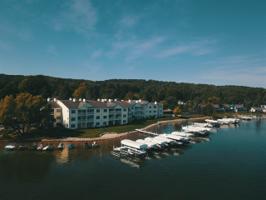 420 N Lake Unit 101