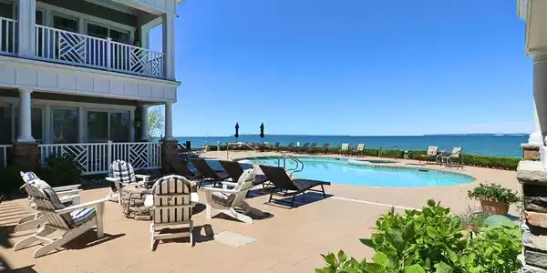 5707 S Lake Street Unit 3