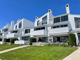 526 E Bay Street Unit 21