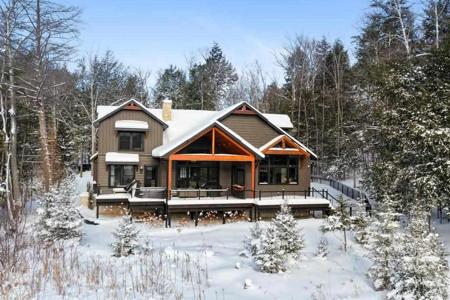 2342 Eagle Island Road