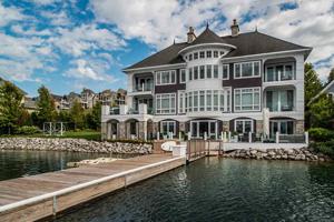 1180 Vista Drive