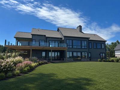 4650 Sunset View Lane