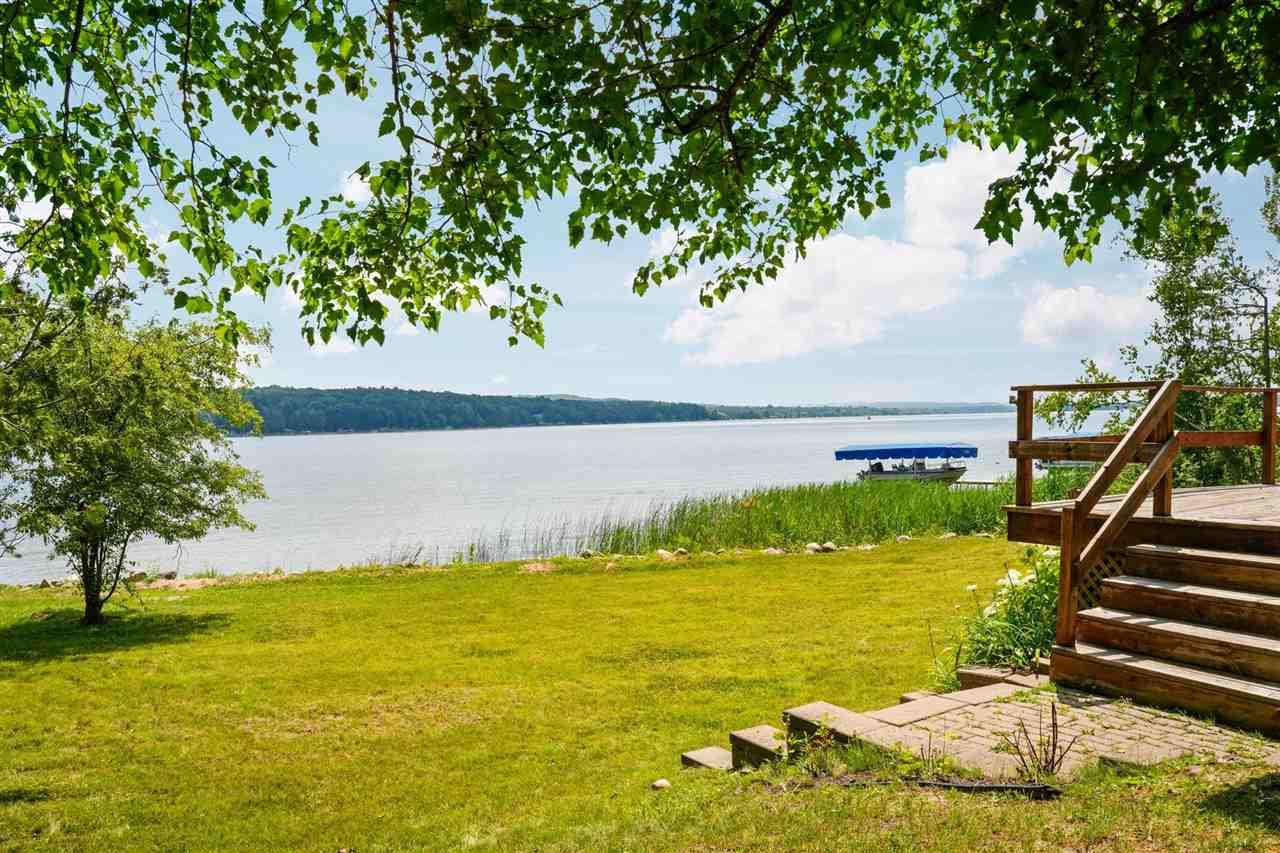 Image 3: Lake View
