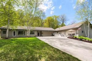 5534 Cherry Lane