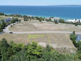 6295 Quarry View
