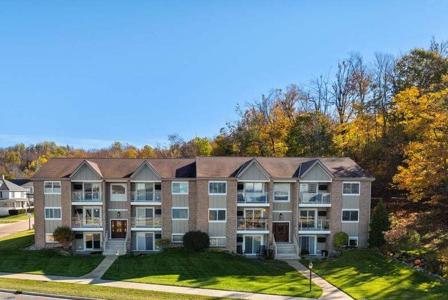 600 Arlington Avenue Unit 7