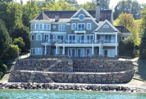 5132 Coastal Drive