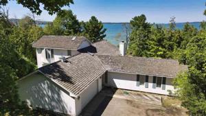3995 Pinehurst Shores Drive