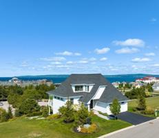 3792 Cliffs Drive