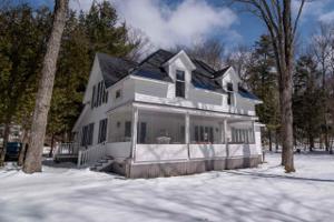 6047 Idylwilde