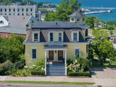 104 Division Street