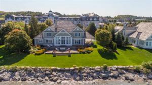 3890 Peninsula Drive