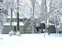 232 Harbor Drive East Unit 28