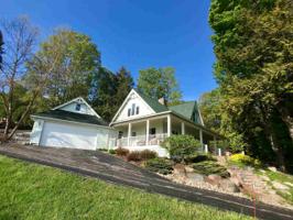 1499 Lakeshore Drive