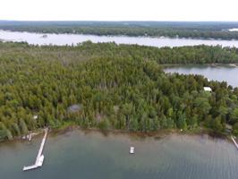 S Marquette Island