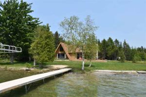 07095 Birdland Drive