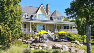 7655 Oyster Bay Drive Unit 15