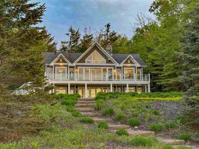 6714 N Preserve Drive