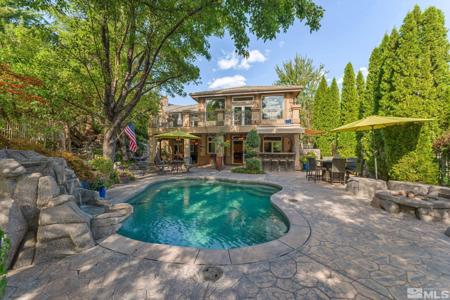 2415 Marina Circle