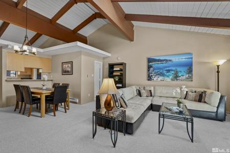 321 Ski Way