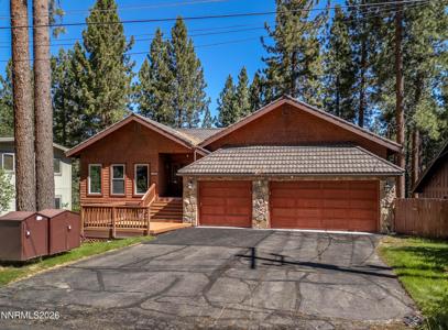 1092 Deercliff Drive