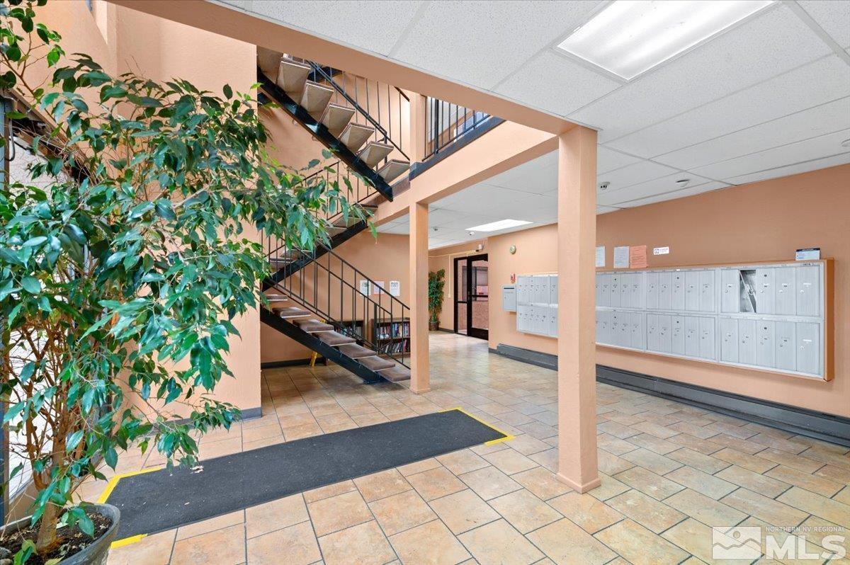 Image 3: Photo 3
