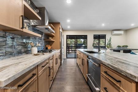 221 Lark Court