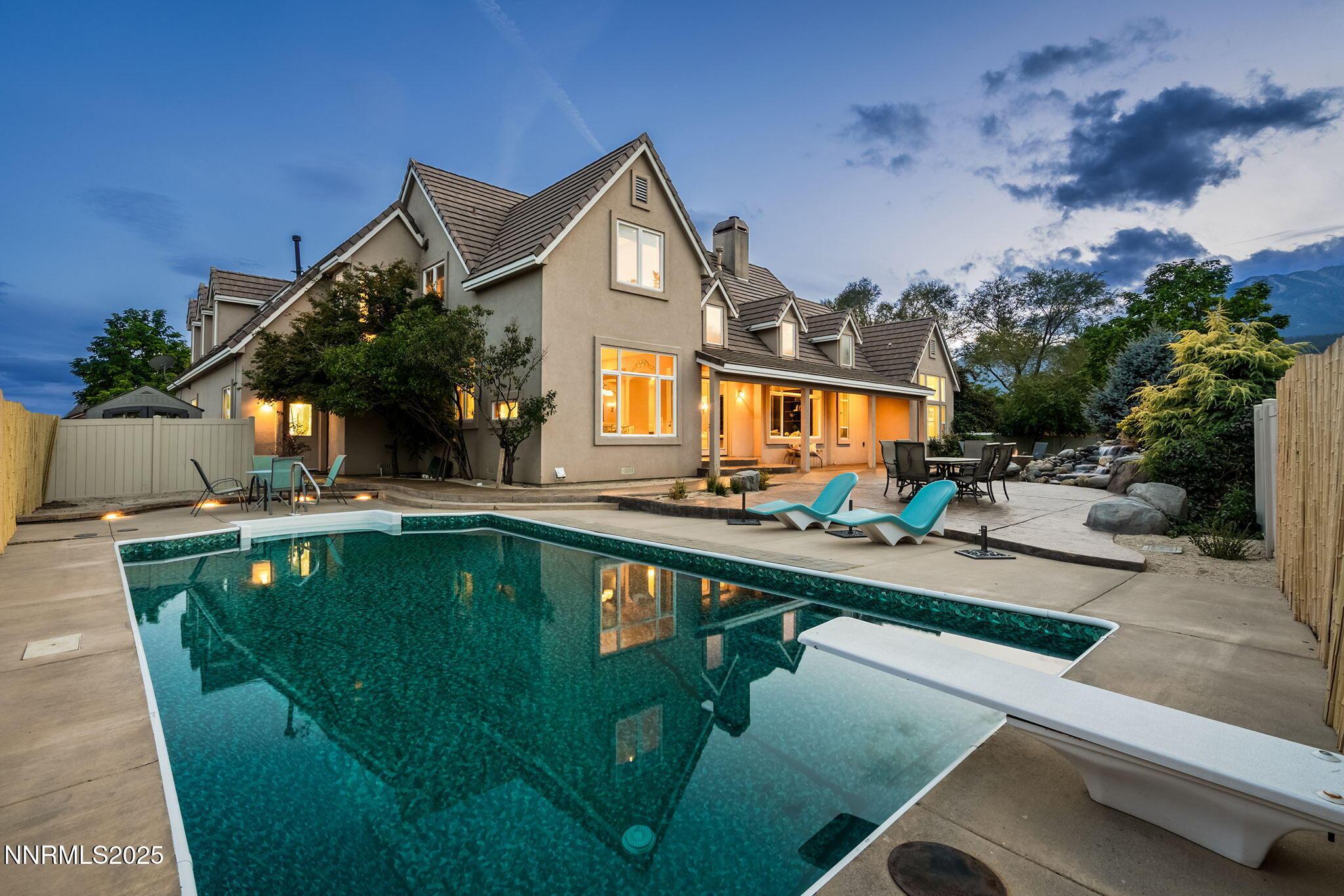 Image 3: 1-web-or-mls-38-print-_DSC0311