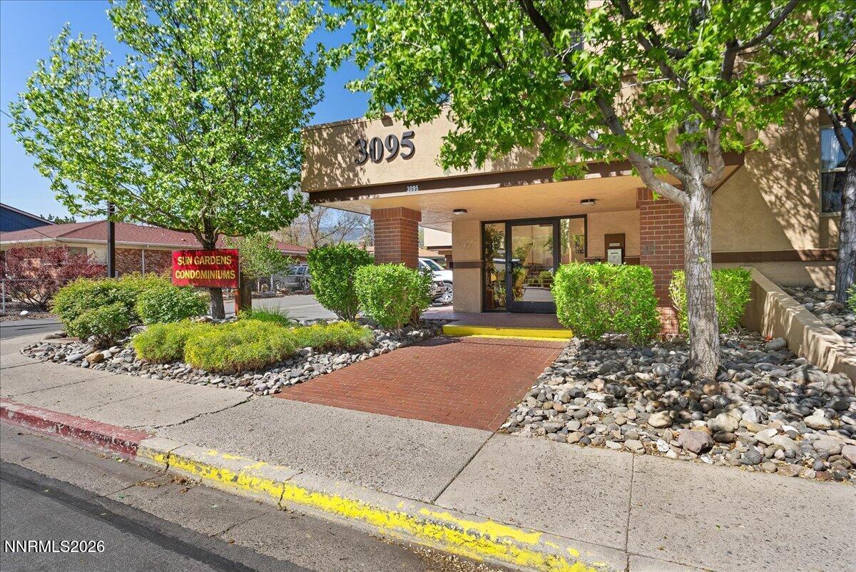 Image 1: 04-3095 Lakeside Dr Unit 103 Reno NV 895