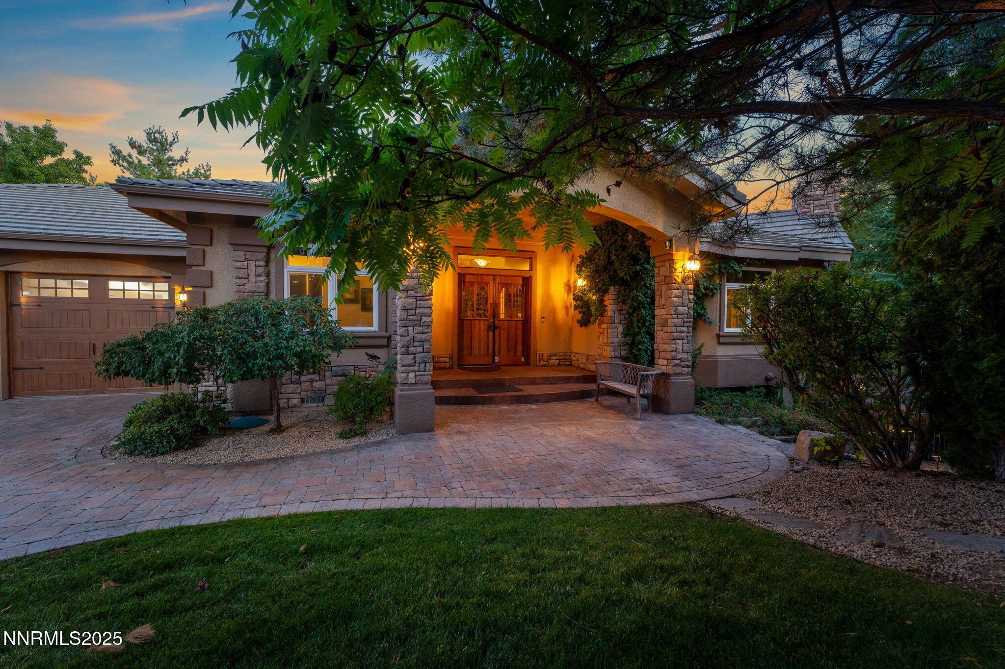 Image 4: 61-web-or-mls-130-print-DS103224