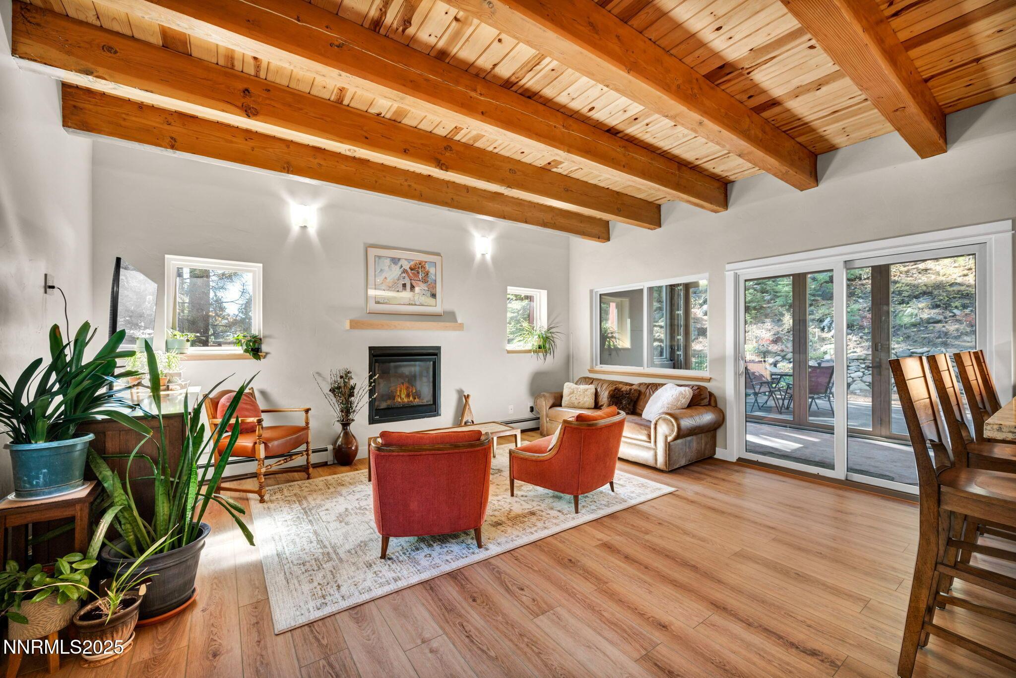 Image 3: 68-web-or-mls-978-glenrock-dr-45
