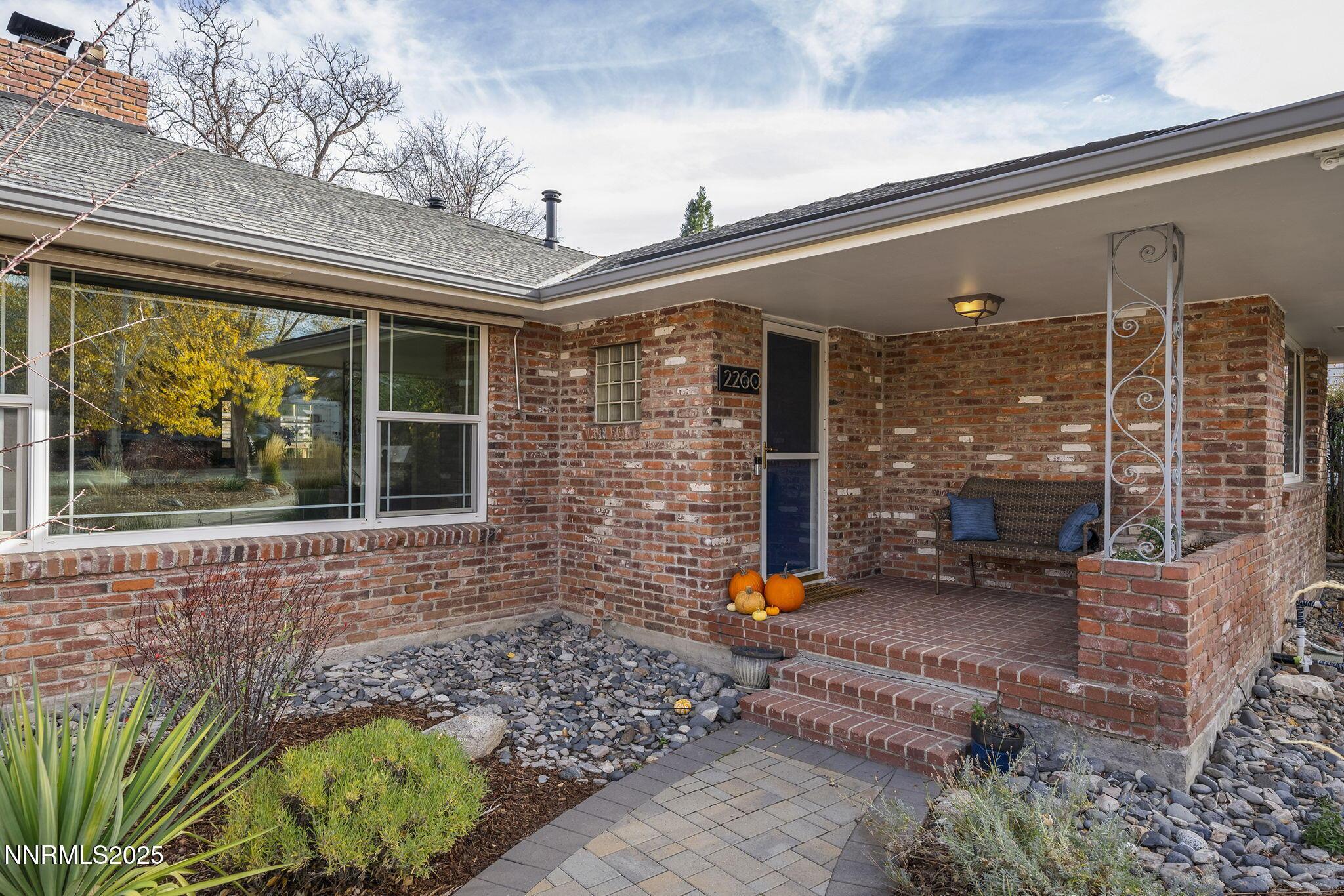 Image 3: 3-web-or-mls-_DSC6776